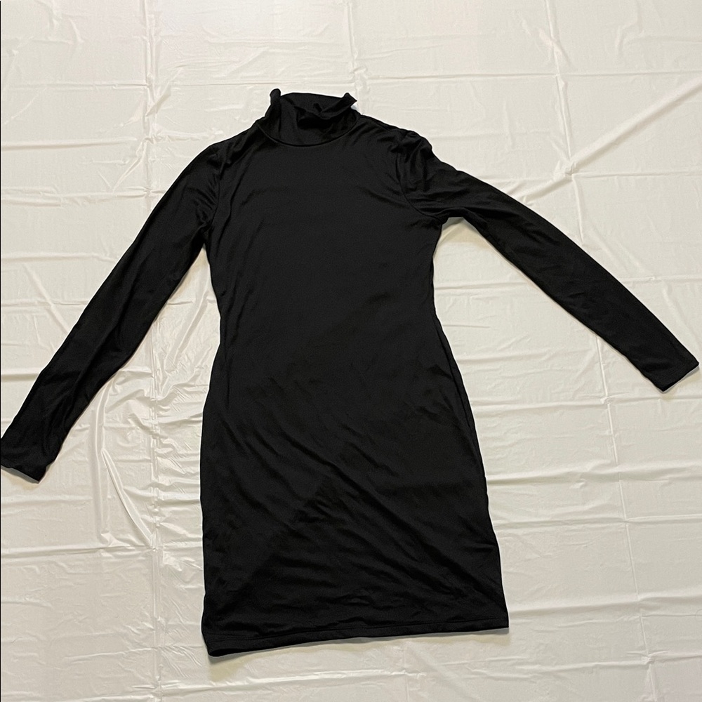 Chic Black Long Sleeve Dress